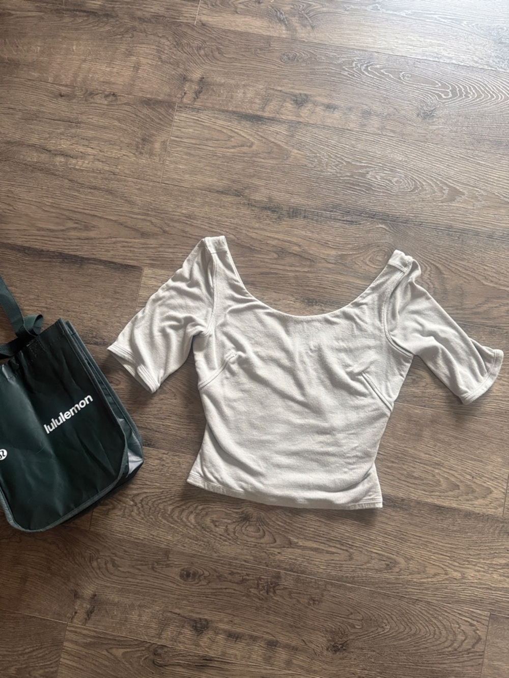 Lululemon Women's Scoop Neck Short Sleeve Top in Light Beige